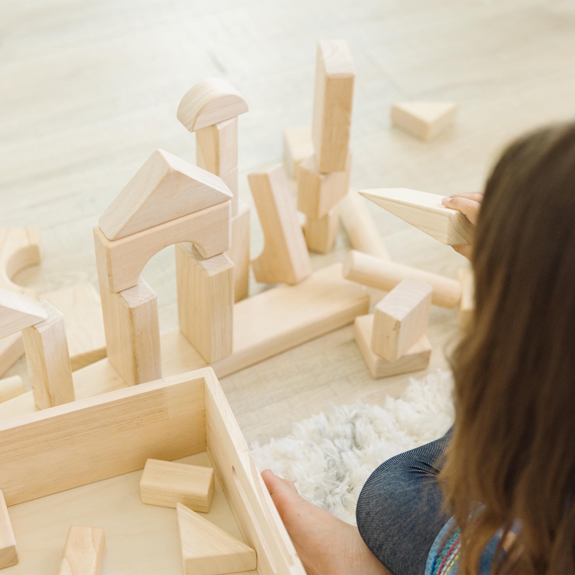 Melissa & Doug – Blocs de construction en bois (60 pièces) avec bac de rangement - LumeraKids