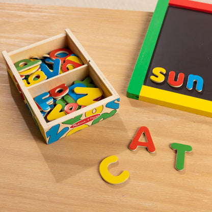 Melissa & Doug – 52 Lettres Magnétiques en Bois | Apprentissage ABC 3 ans+