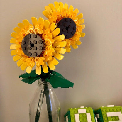 Compatible With Sunflower Bouquet Rose Building Blocks - 0 - LumeraKids