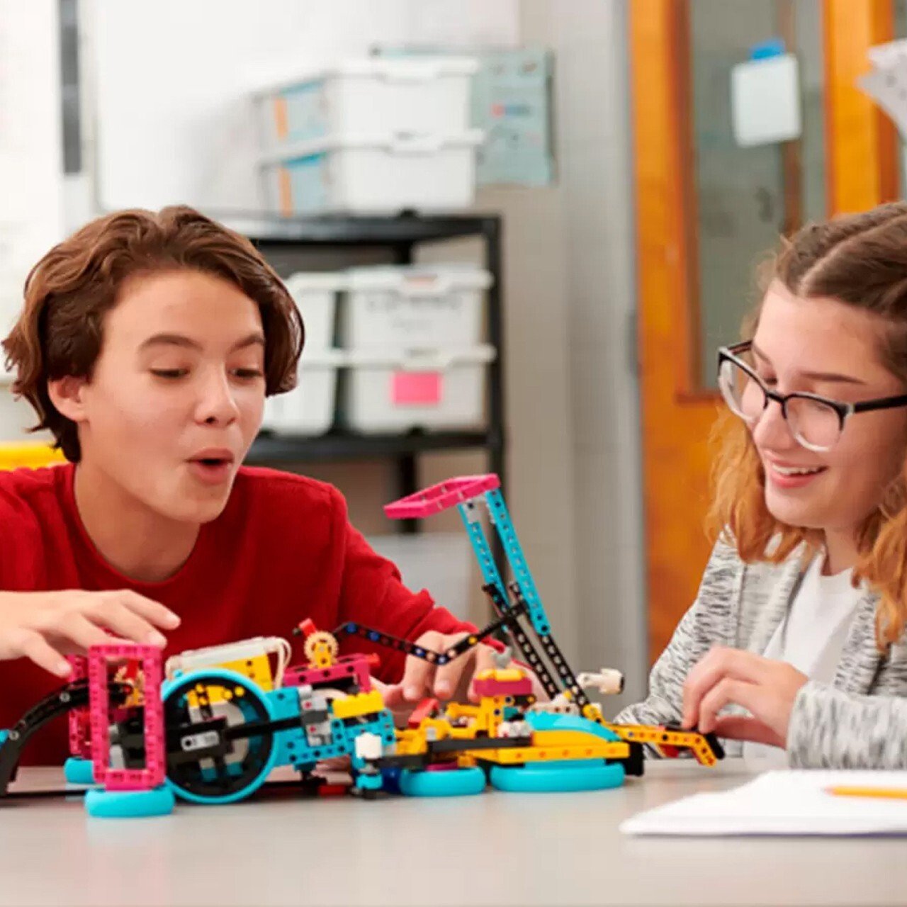 LEGO® Education SPIKE Prime – Ensemble de Base (45678) - LumeraKids